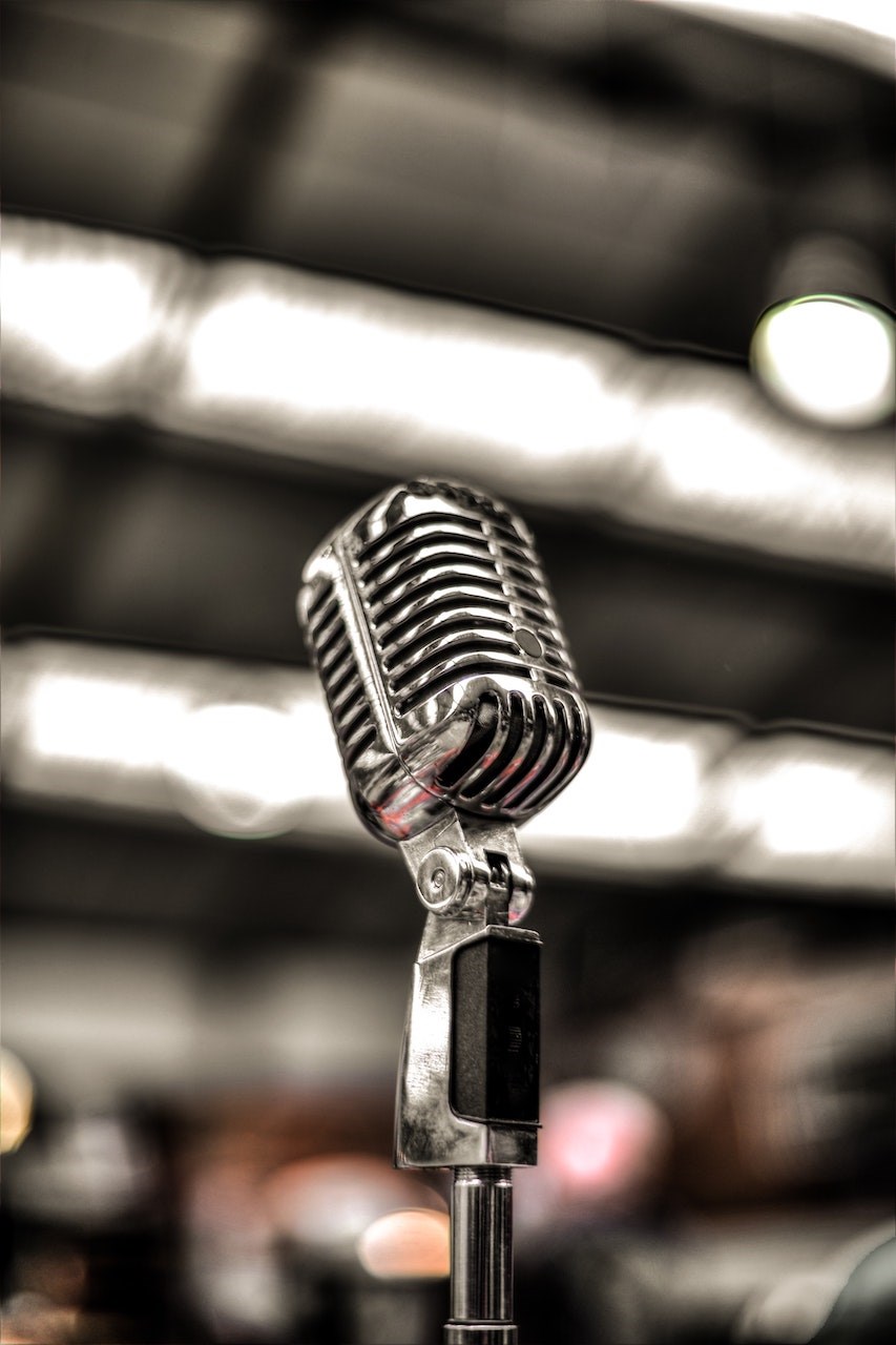 An old-fashioned mic