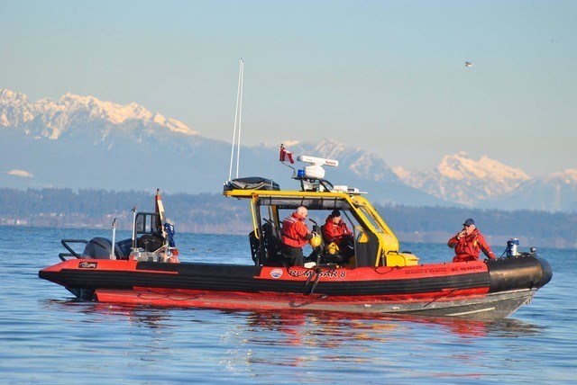Royal Canadian Marine Search and Rescue Station 8 - Delta crew