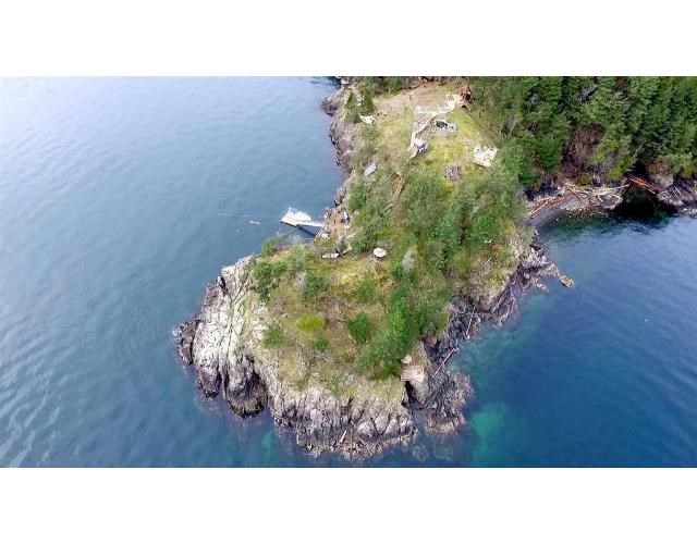 Aerial shot of Dorman Point