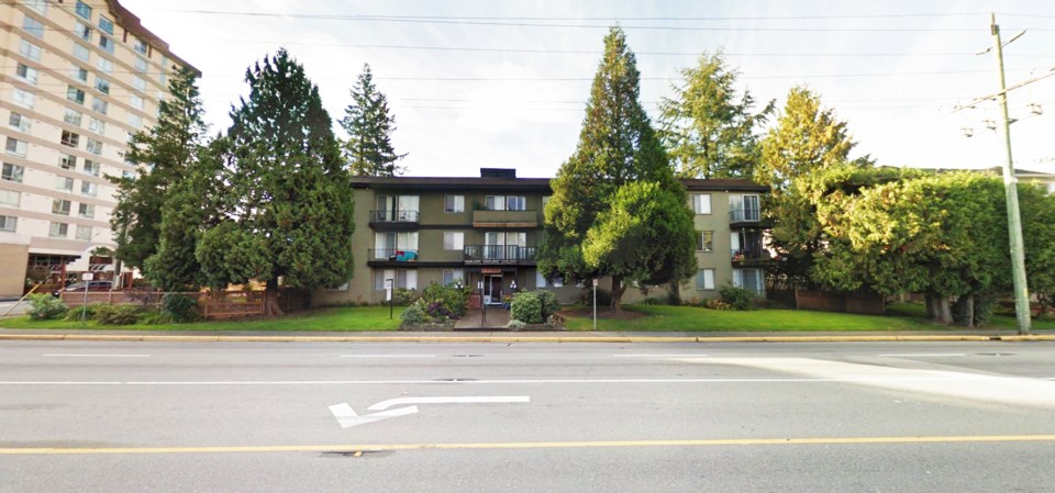 William Wright Commercial, Maple Ridge apartments