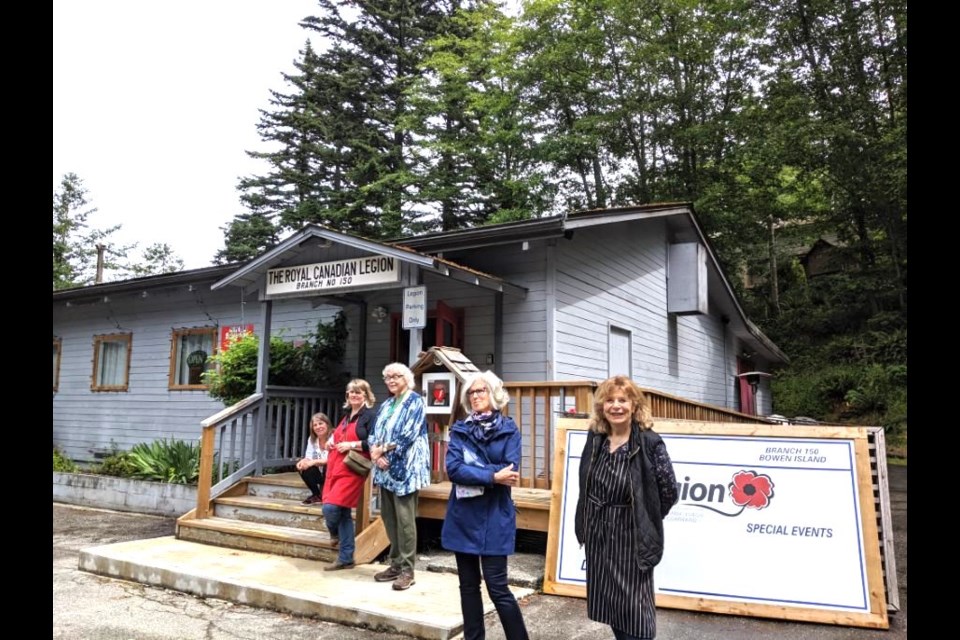 Lynn Williams, Rev Lorraine; Deborah Bramm; Sue Clark