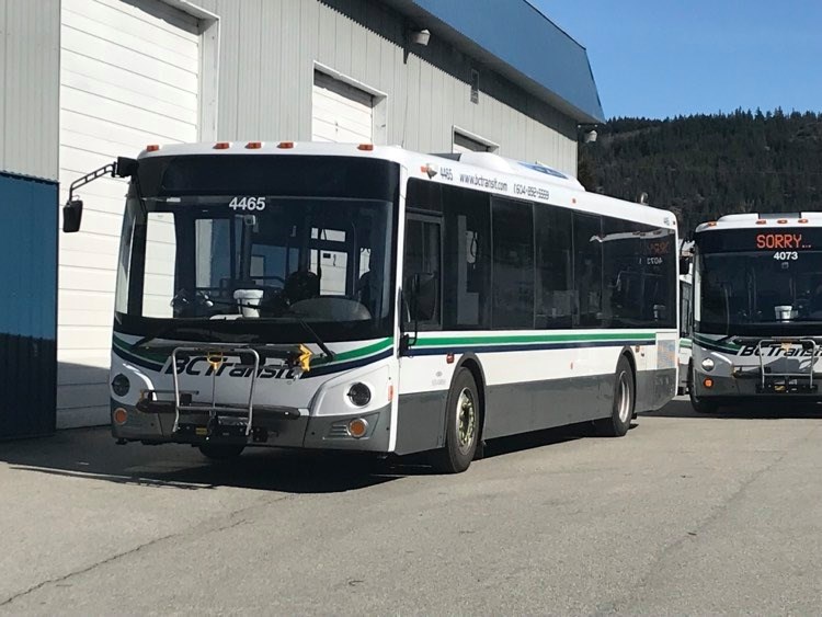 Squamish bus