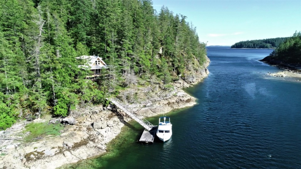 Cortez Island Landquest