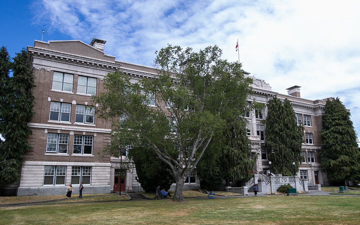 Victoria High offers virtual 'final tour' before renovations - Victoria  Times Colonist