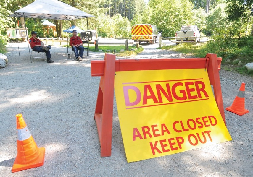 mt seymour bear sign