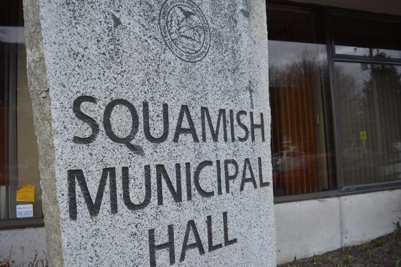 muni hall squamish