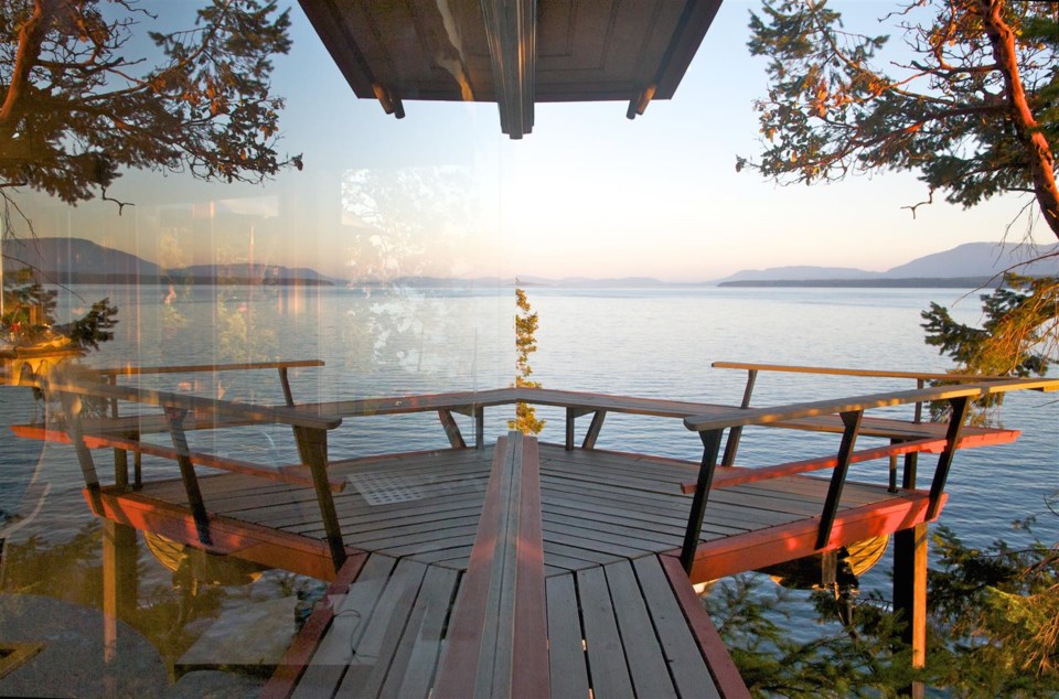 Owl Lane, Cortes Island, LandQuest