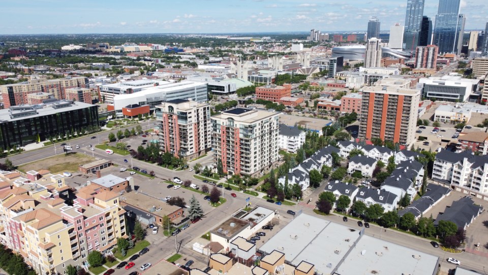 Oliver Crossing, Avison Young, Edmonton