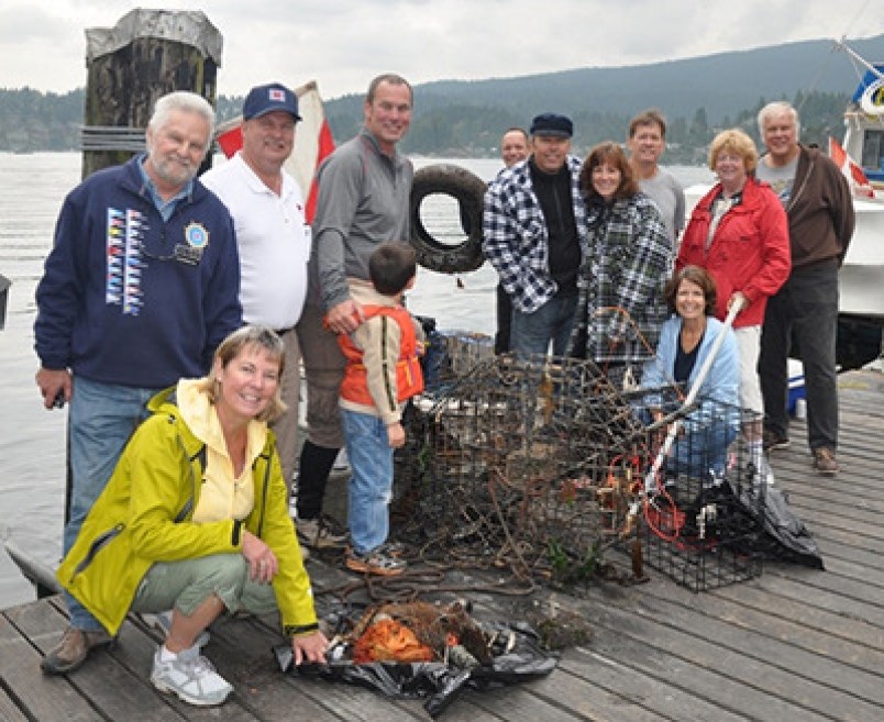 Divers collected trash off of Belcarra beach during a Shoreline Cleanup.