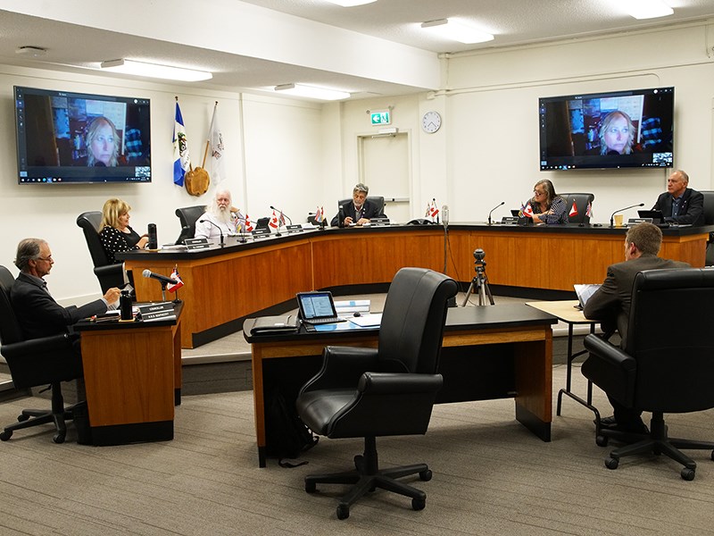 City of Powell River councillors