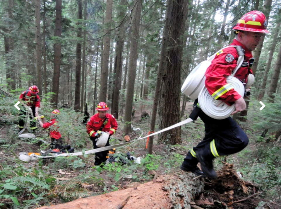 North Shore firefighters training for urban forest fire