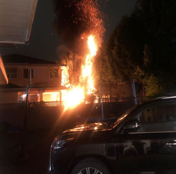SUV caught fire in a Richmond townhouse parking lothourhood parking lot_0