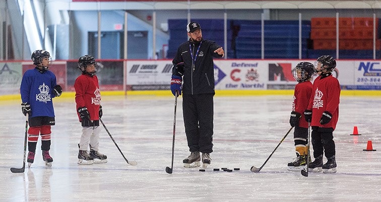 Spruce Kings hockey school