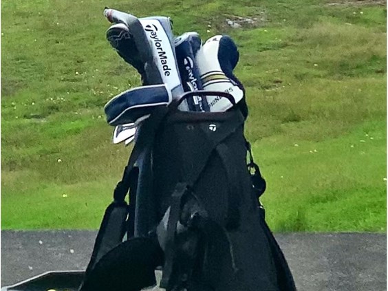 Pro golfer Steven Diack had his clubs stolen from the trunk of his car last week.