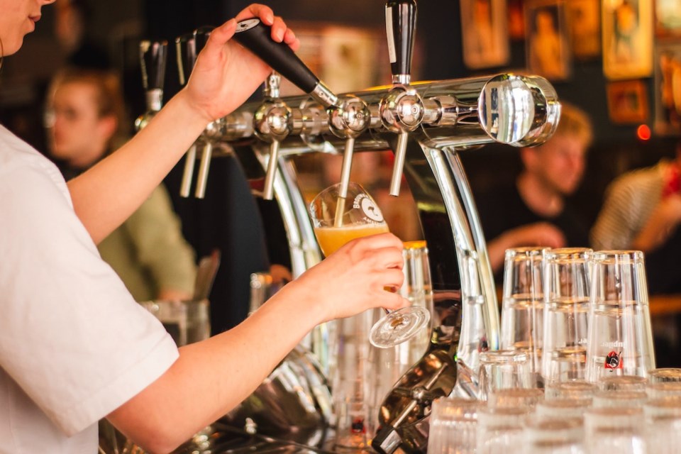 Beer pull at nightclub