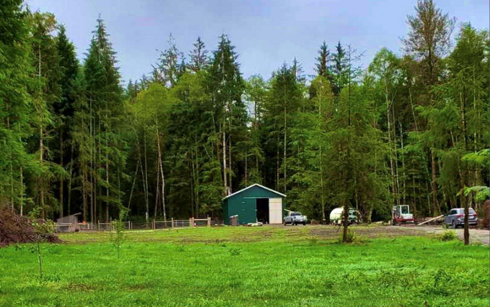 Campbell River barn on hold