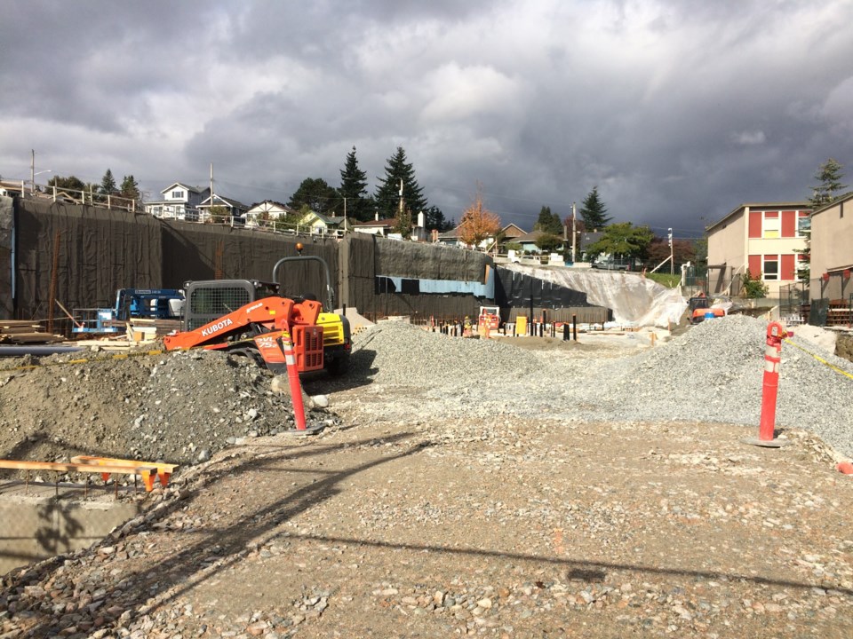 Richard McBride Elementary School, construction