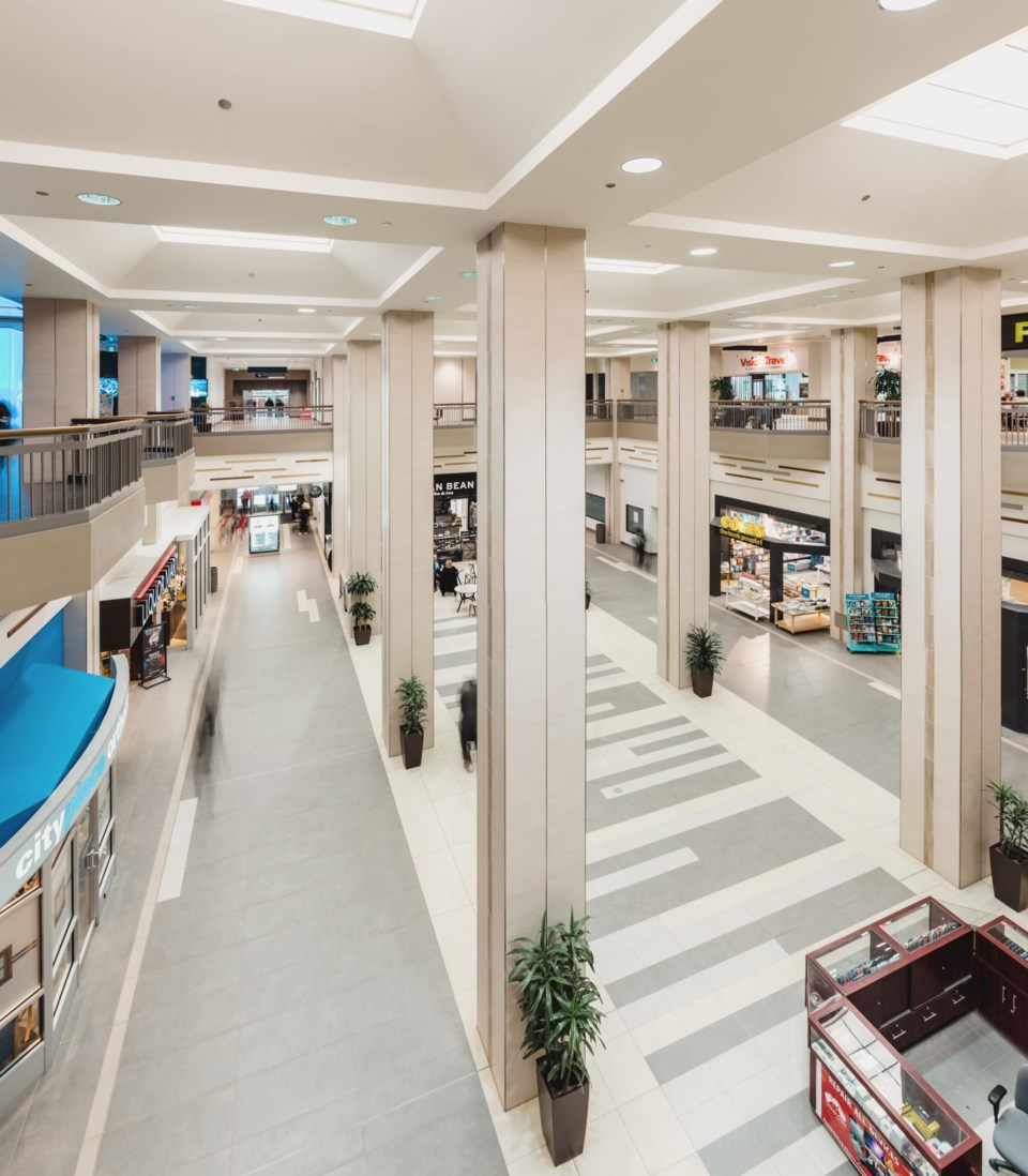 Winnipeg retail centres may empty as lockdown bites. | City Square