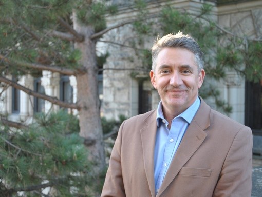 Nicholas Simons