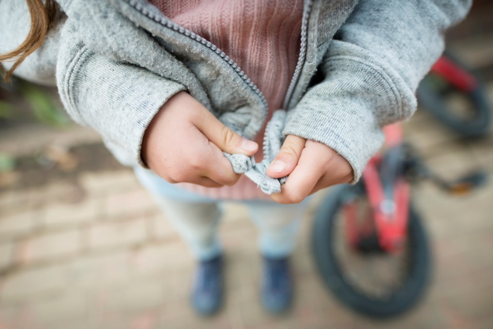 child, zipper, coat