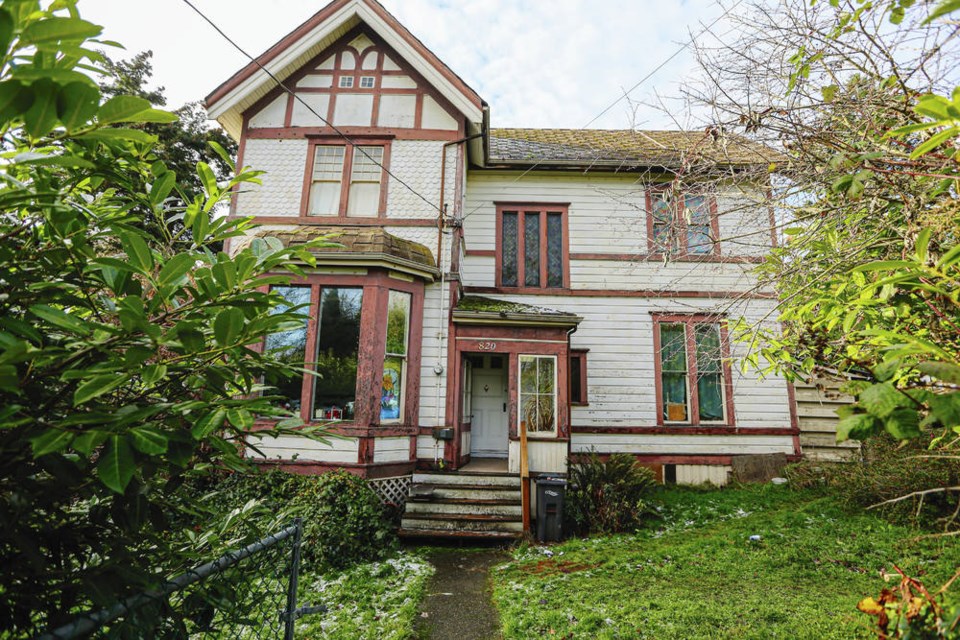 The 1892 house on Dunsmuir Road in Esquimalt. 
ADRIAN LAM, TIMES COLONIST