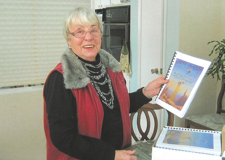 Lorraine Knight