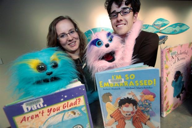 Randi Edmundson and Jonathan Mason of the IslandLink Library Federation's Travelling Puppet Show.