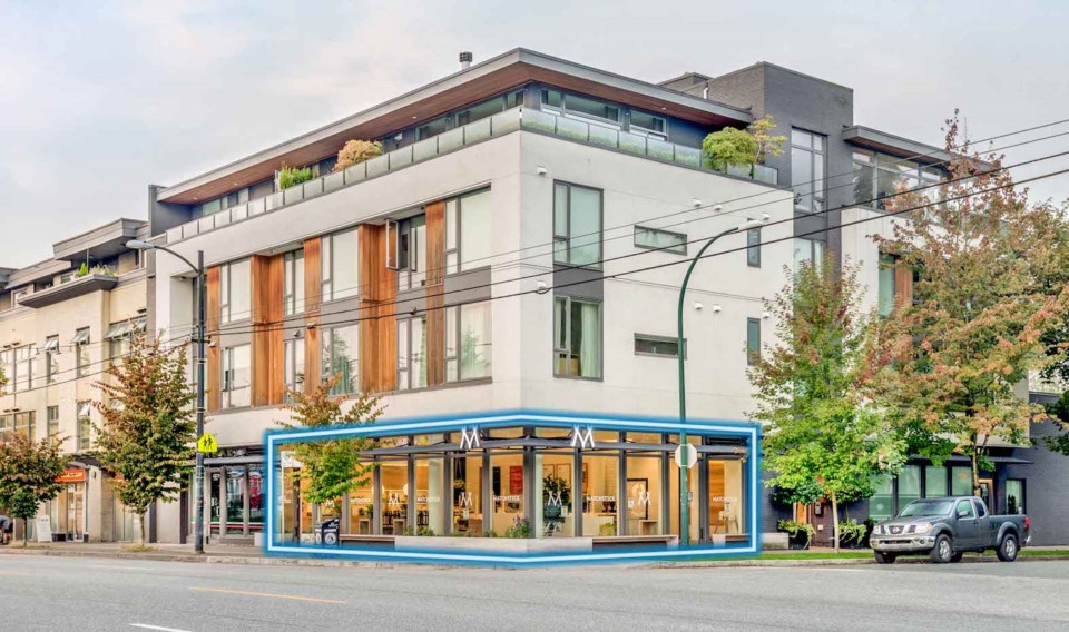 4807 Main Street Vancouver Corbel