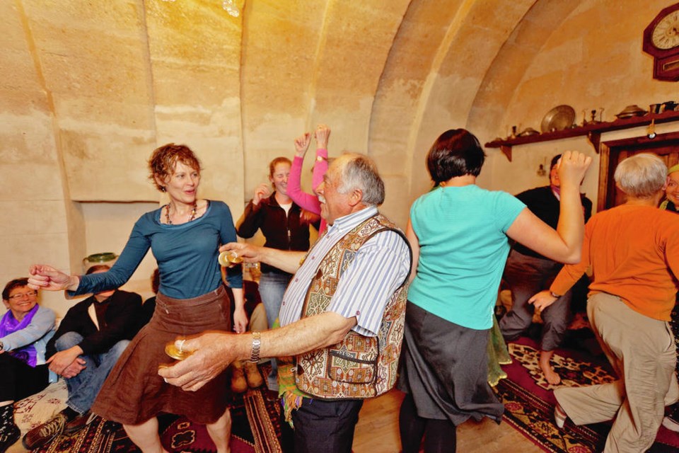 TC_221750_web_39-turkey-cappadocia-dancing-dab.jpg