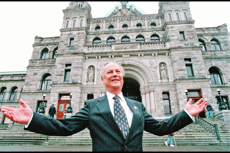 John Rattenbury, son of legislature architect Francis Rattenbury, celebrates in 1998 the 100th anniversary of the opening of the buildings his father designed. PETER BLASHILL, THE PROVINCE