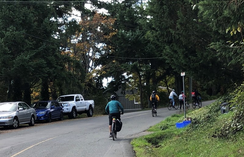 photo bicyclists