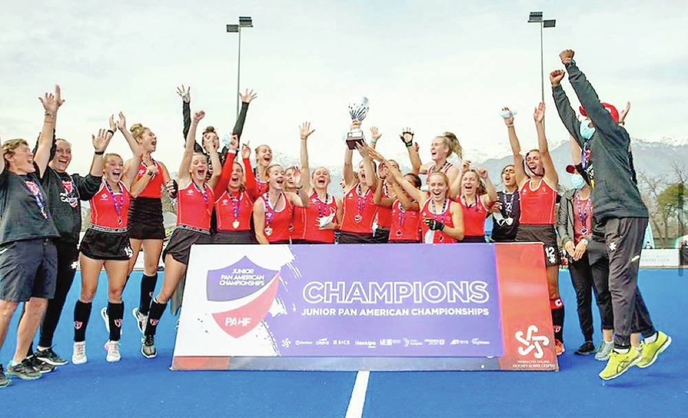 Los jugadores de Al Jazeera ayudan a llevar a Canadá al Campeonato Mundial Juvenil de la FIFA en hockey sobre césped
