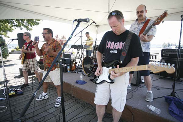 Legal Limit performing at the Quayside Boardwalk fest and sale.