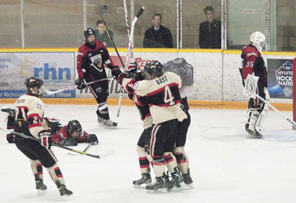 Wrong number: The Northwest Giants missed out on a berth to the Telus Cup national midget hockey championships following a 3-2 loss to the Red Deer Optimist Chiefs in Game 3 of the best-of-three Pacific region championships at the Burnaby Winter Club on Sunday.