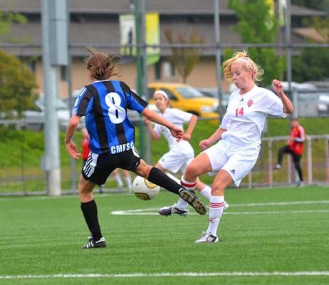 Mountain low: Mountain FC fell 3-2 to Coquitlam Metro-Ford in the under-15 girls' semifinal in High Performance Premier Cup semifinals at Burnaby Lake-West on Sunday. Both girls' and boys' finals are this weekend at Minoru Park in Richmond.