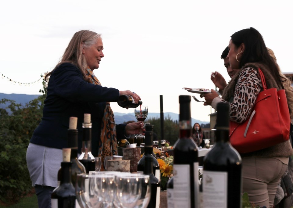 1005 WINE Fraser Valley ag