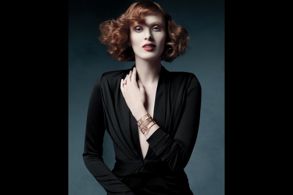 Karen Elson in Atlas for Tiffany & Co. Photo by: Michael Thompson