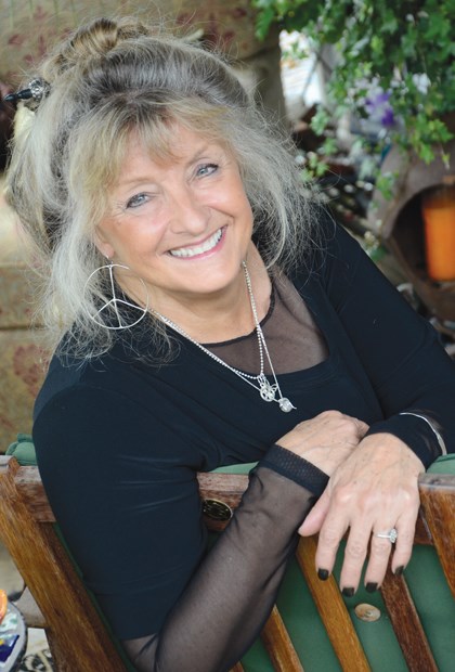 Deep Cove resident Janet Stimpson is enjoying success with her White House Design Co.’s Sympli and Sympli Grand clothing collections, which she manages at a 33,000 square-foot operations facility in Burnaby. The collections are designed for women of all shapes and sizes.