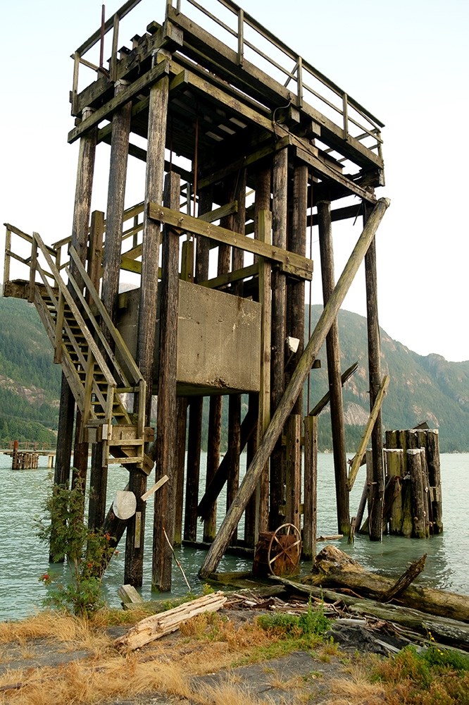 Work set to begin to demolish derelict Squamish oceanfront structures_0