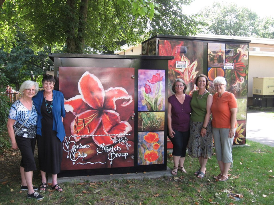 Garden Gals, sketch group