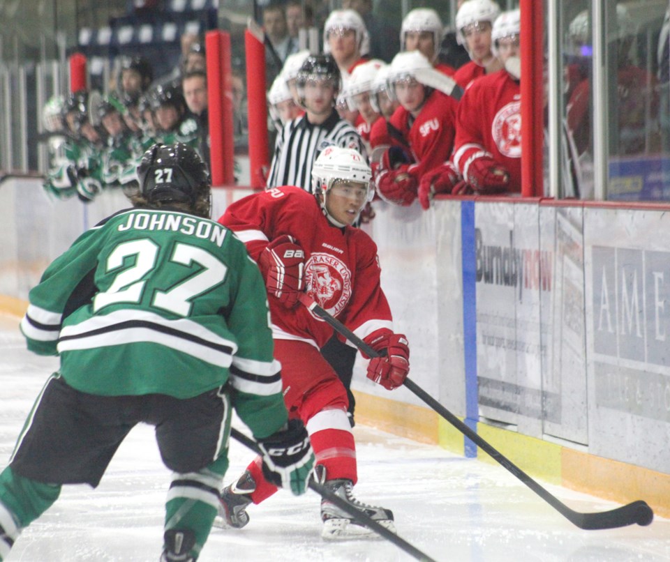 SFU hockey