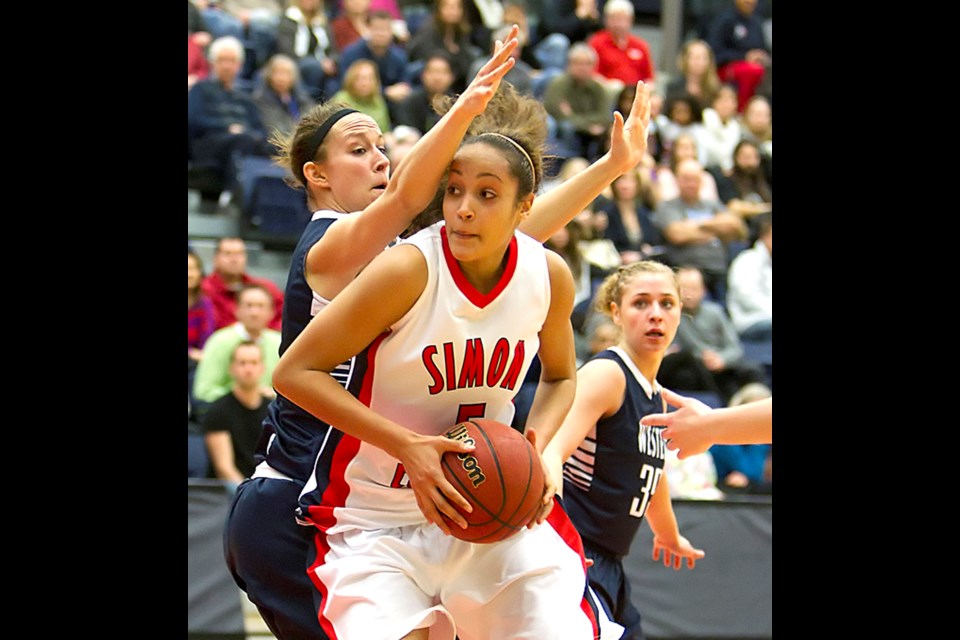 Nayo Raincock-Ekunwe was named player of the week in the Swiss women's baskeball league
