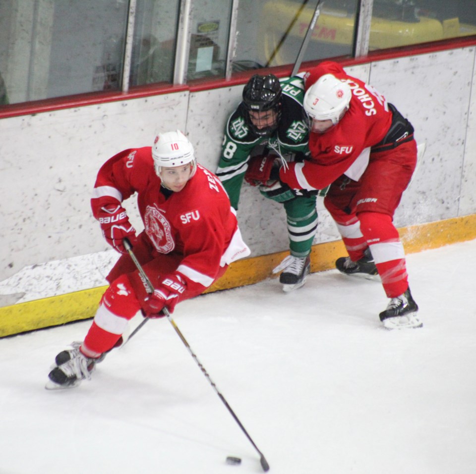SFU hockey