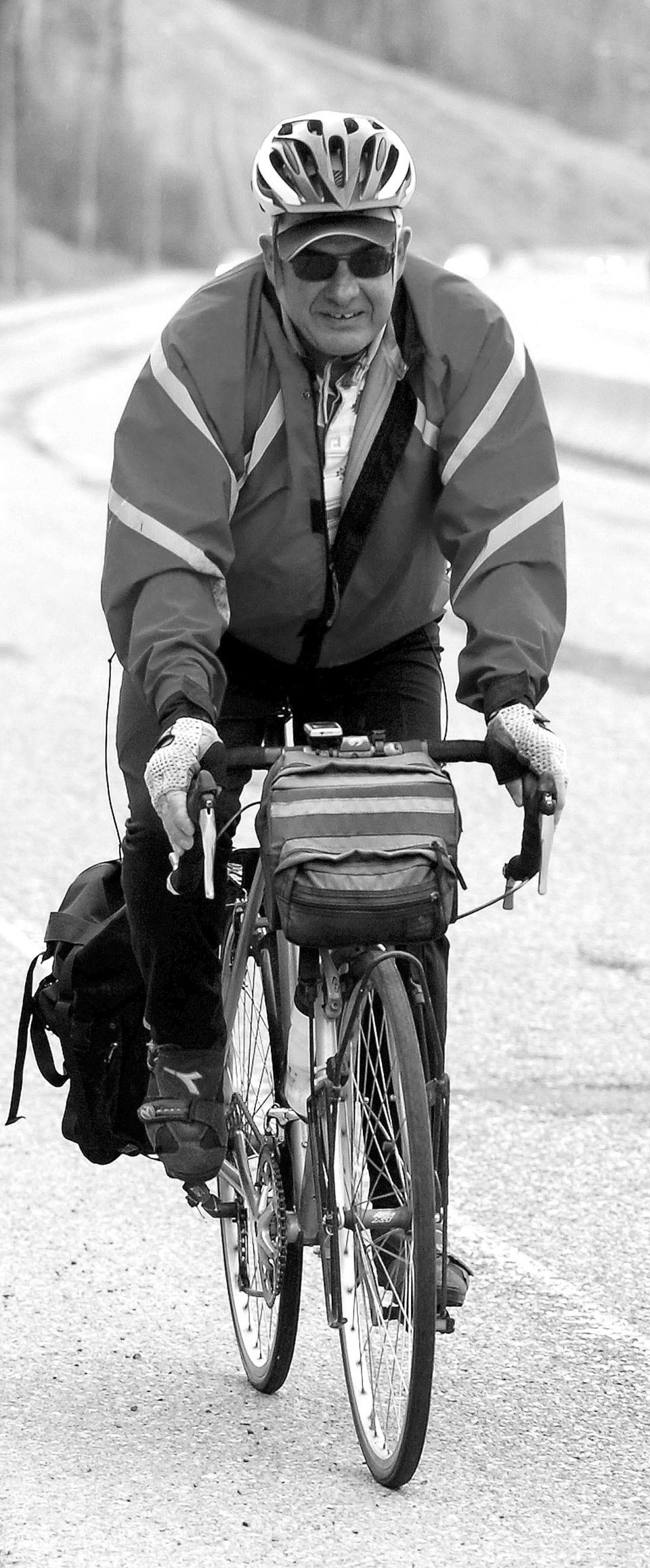 GP201210307229996AR.jpg