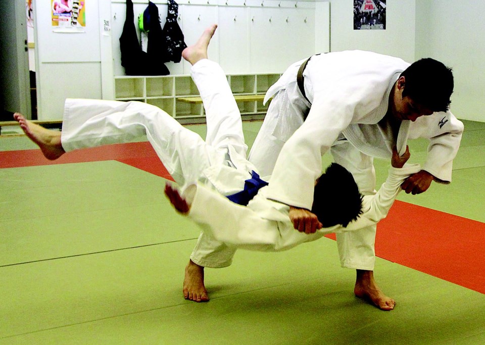 GP201210305229999AR.jpg