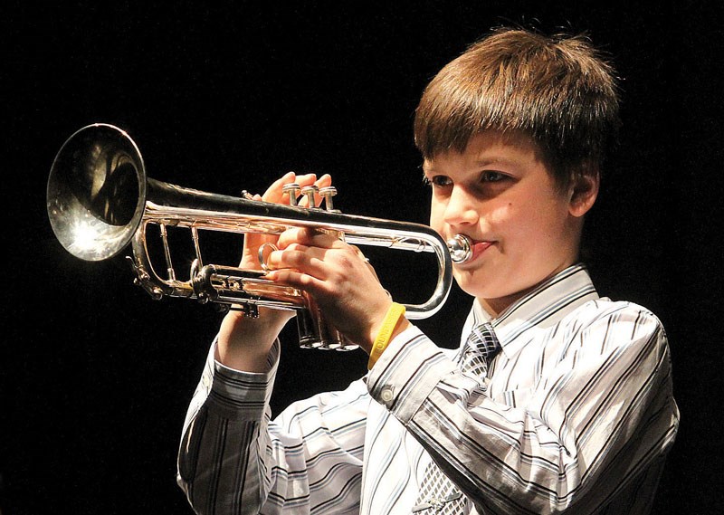 GP201210120319999AR.jpg