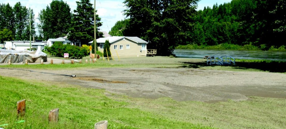 GP201210306239995AR.jpg