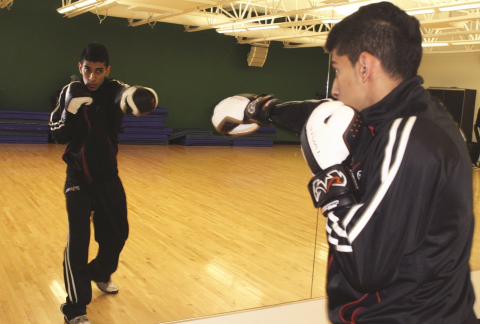 GP201210305059997AR.jpg
