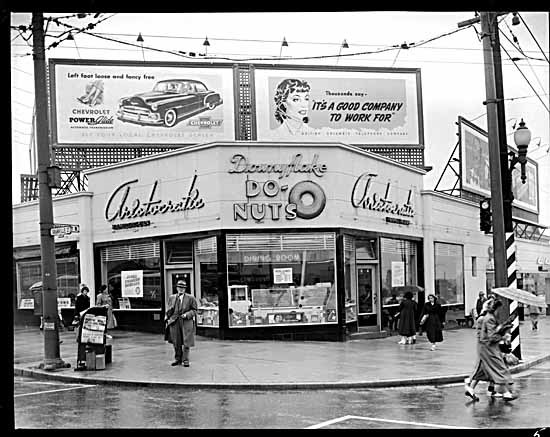 The Aristocratic restaurant, at the corner of Granville and Broadway, in 1951. Photo: Artray, courtesy Vancouver Public Library, 81669.