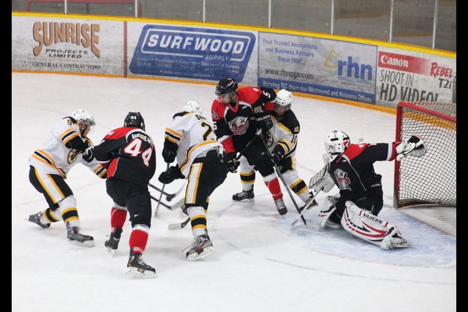 02-22-2014 Grandview Steelers vs. Richmond Sockeyes
photo Jason Lang